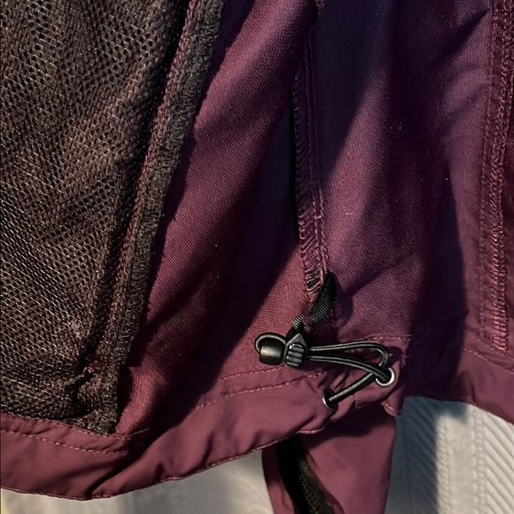 Brooks For Women Jacket - Picture 7 of 10